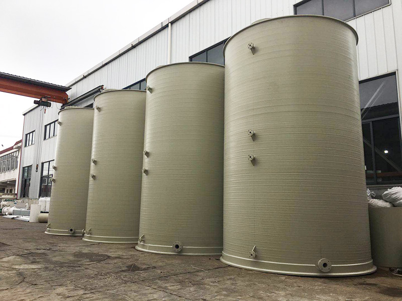 立式防腐儲罐與臥式防腐儲罐的選擇 立式防腐儲罐與臥式防腐儲罐的選擇