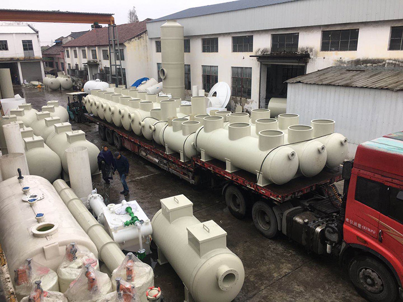 發(fā)往杭州的某公司的pp儲(chǔ)罐